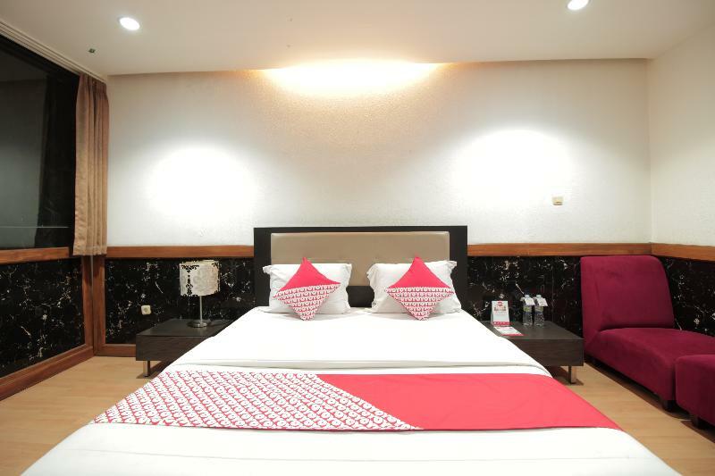 Oyo 229 Hi Quality Hotel Bandung